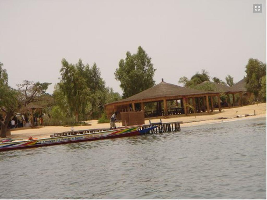 Le Pelican Du Saloum Sine-Saloum Bagian luar foto